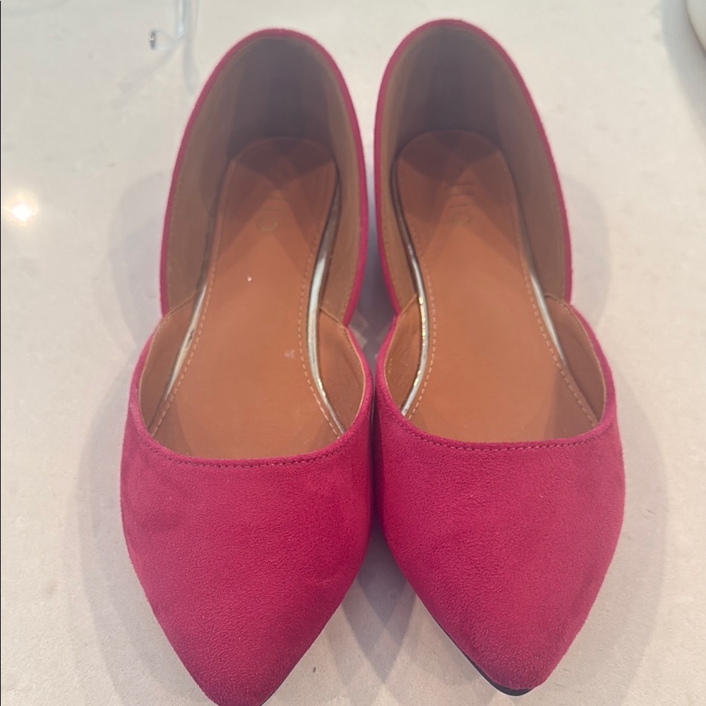 Pink Suede Flats with Pointed Toe and Minimalist Design